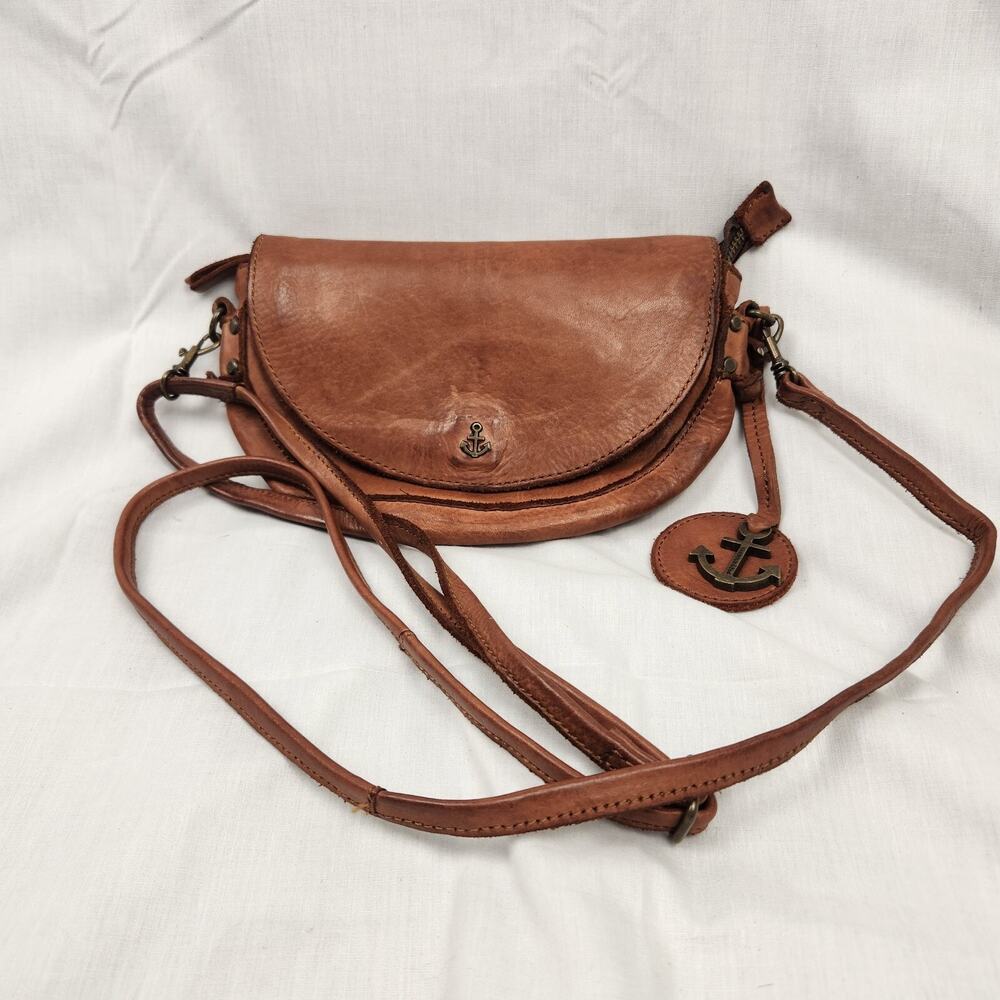 Harbour 2nd Cognac Moon Genuine Leather Clutch Belt Bag Crossbody Fanny Pack GUC - Picture 2 of 9